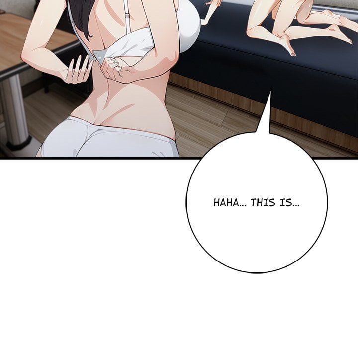 Seductive Curves Behind Closed Doors - Chapter 18 Page 113