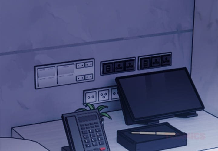 Locked With Her - Chapter 20 Page 3