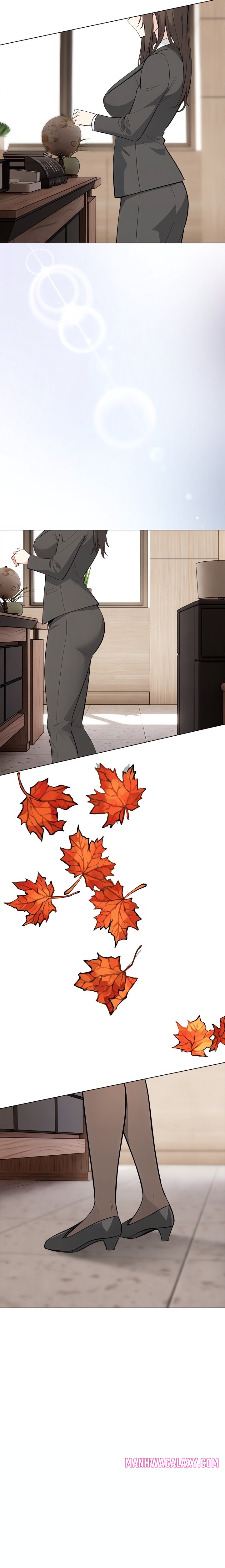 Locked With Her - Chapter 8 Page 17